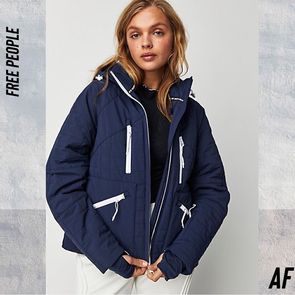 FREE PEOPLE MOVEMENT ALL PREPPED SHORT PARKA IN NAVY NWT SIZE XL